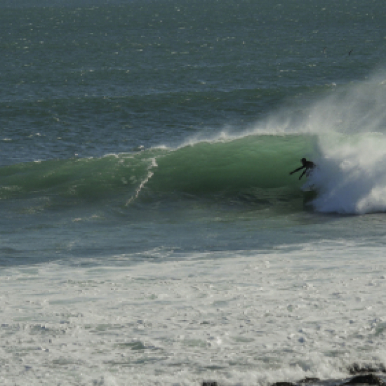 iceland albertflorian framegrab surfing 002 web